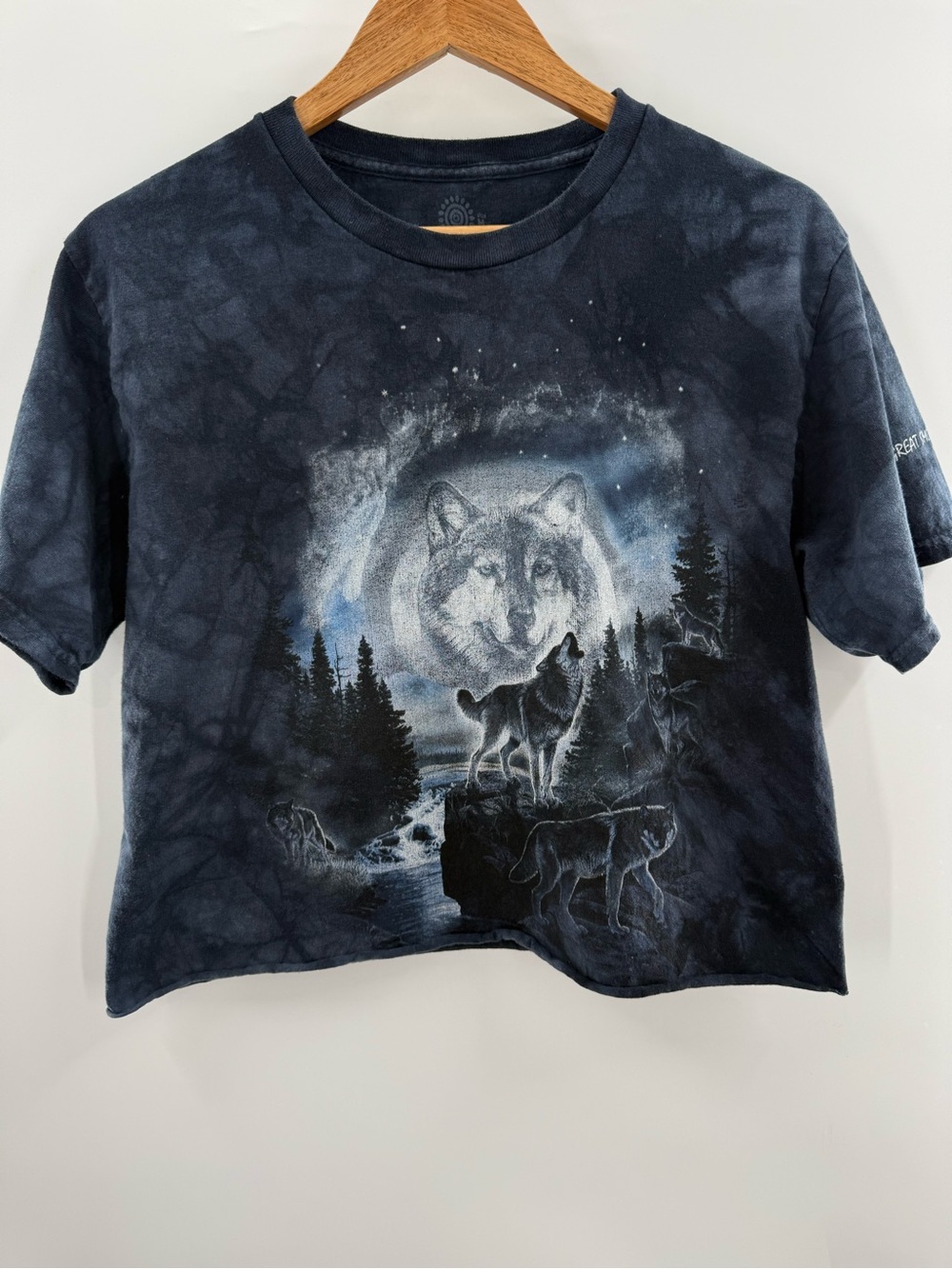 The Mountain Wolf Nature Themed 100% Cotton Cut Off T-Short Navy Size Medium